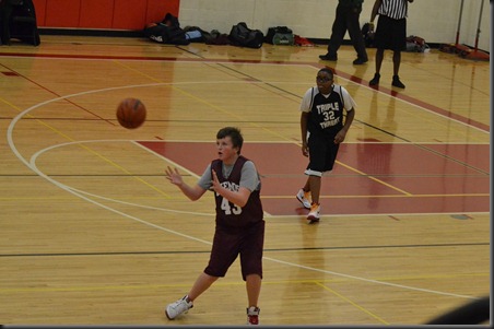 2012-11-CpherBasketball05