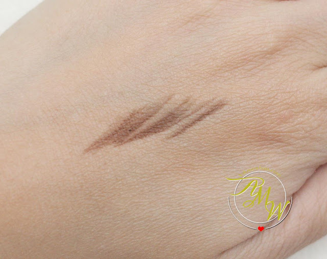 a swatch photo of In2It Triangular Eyebrow Liner Review