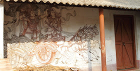 A moment from the Bhagvad Gita portrayed on the walls of a Raghurajpur home in Odisha