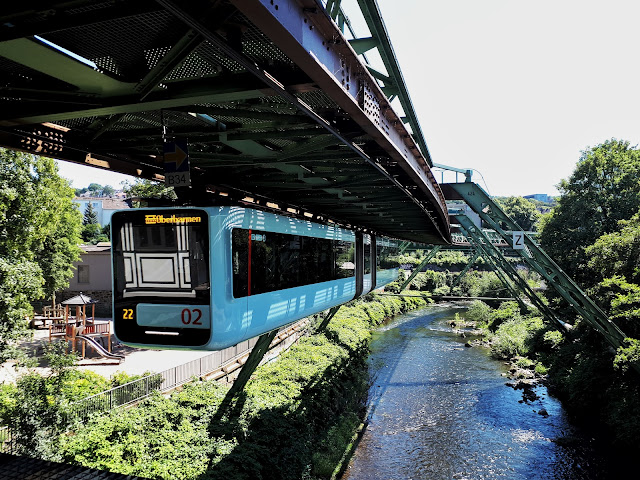 Schwebebahn in Wuppertal above the Wupper river