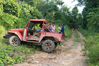 eksotika pantai gigi hiu pegadungan tanggamus