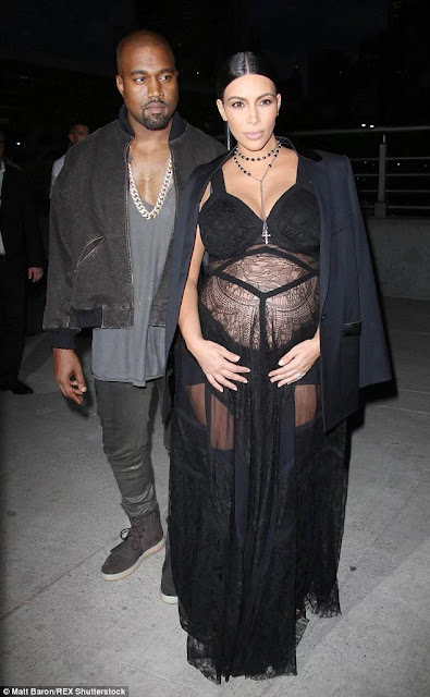 Kim Kardashian Delivers Baby Boy