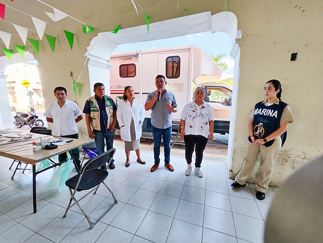 Realizan Feria de la Salud con servicios gratuitos