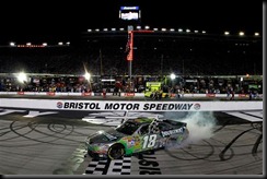 2010 Bristol Aug NSCS Kyle Busch burnout