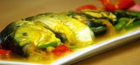 Ikan Bandeng Presto Masak Bumbu Acar Kuah Kuning