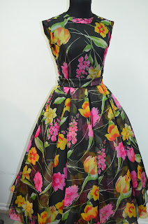 шелковое платье стиляг 2012