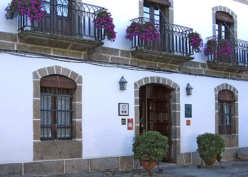 HECHO CON ENCANTO: EL JARDÍN DEL CONVENTO EN HERVÁS