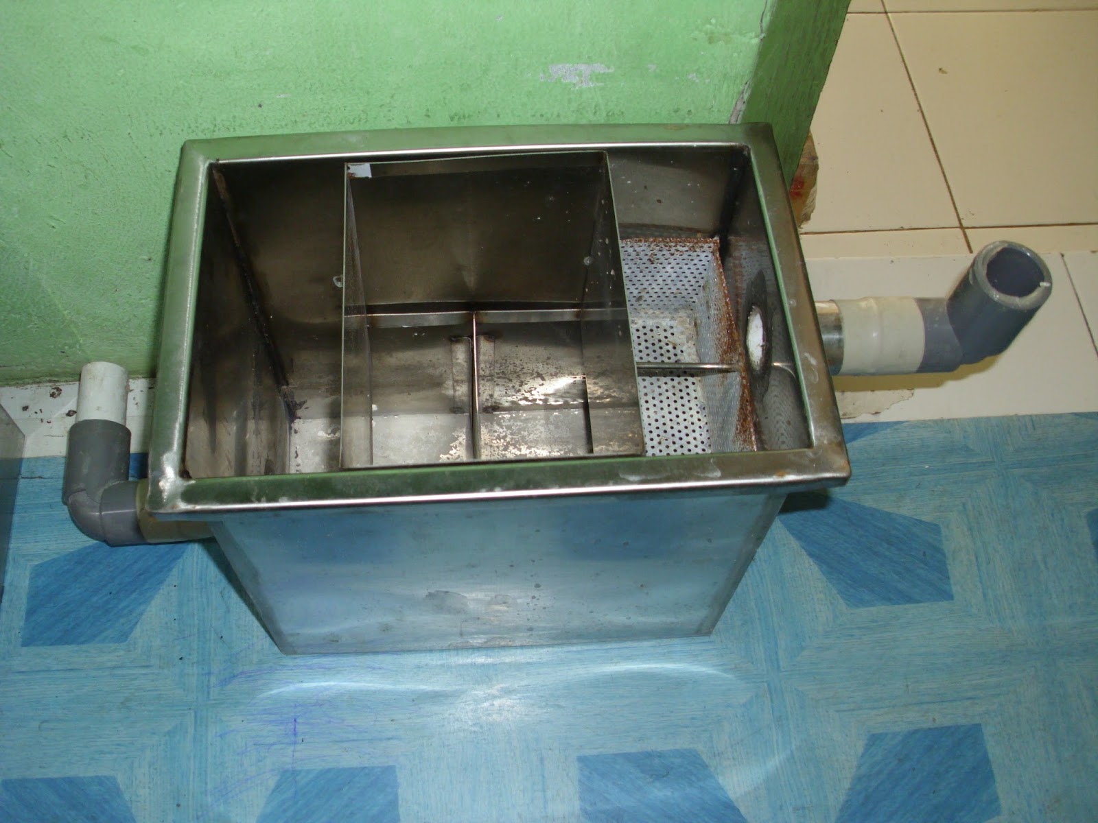 Aneka peralatan  dapur  Restoran stainless alat alat 