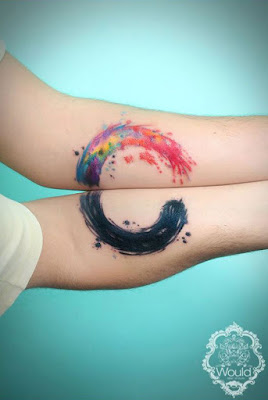 tatuaje de pareja tatuaje vacio colores raro antebrazo
