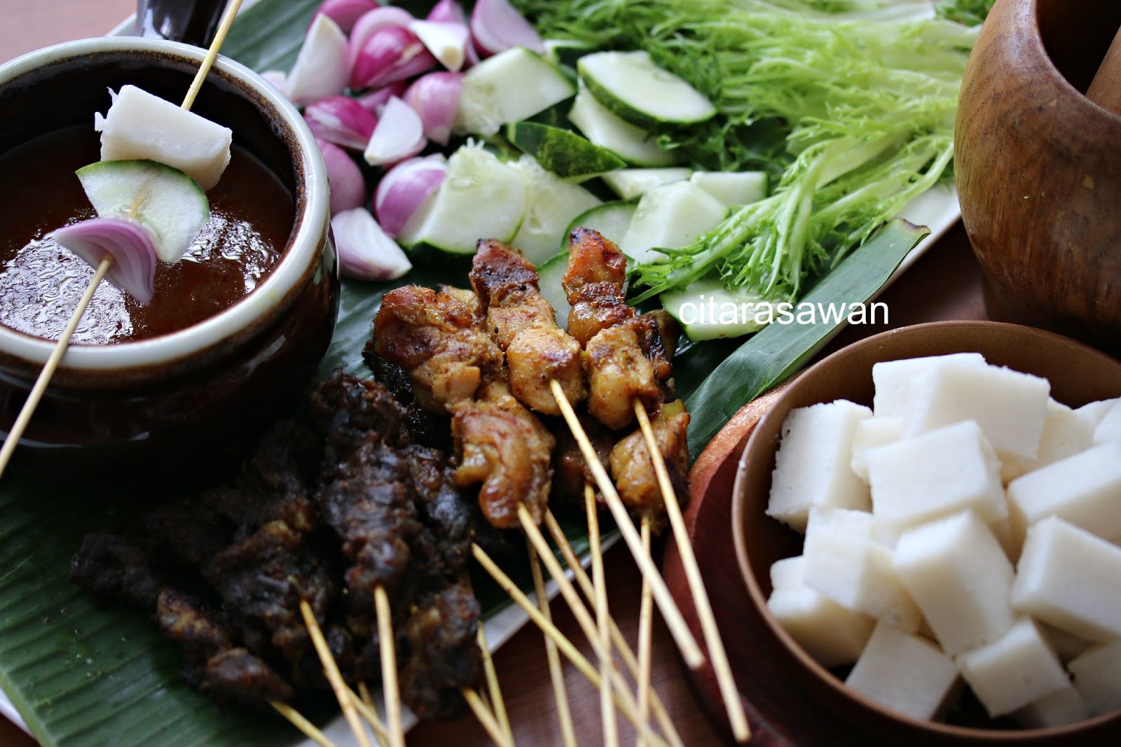 Satay, Nasi Himpit, Kuah Kacang yang sangat Sedap ~ Resepi 