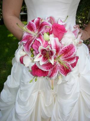 stargazer lily wedding bouquets