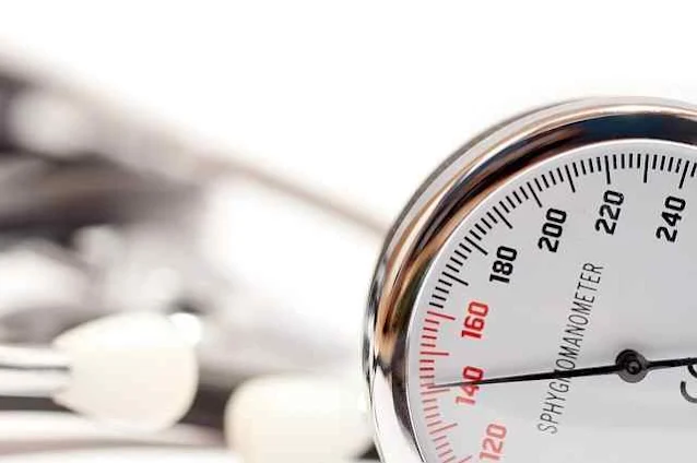 أفضل 8 علاجات منزلية لارتفاع ضغط الدم