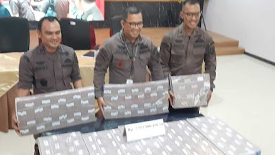Tanjung Perak  Surabaya menerima Pengembalian Uang Dalam kasus Korupsi
