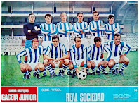 REAL SOCIEDAD DE FÚTBOL DE SAN SEBASTIÁN - San Sebastián, Guipúzcoa, España - Temporada 1969-70 - Esnaola, Gorriti, Martínez, Ormaechea, Arzac y Gaztelu; Urreisti, Urtiaga, Silvestre, Mendiluce y Boronat - 7º clasificado en la Liga de 1ª División, con Elizondo de entrenador