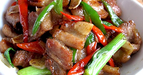 Little Inbox Recipe ~Eating Pleasure~: Pork Belly with Chilies 辣椒炒肉
