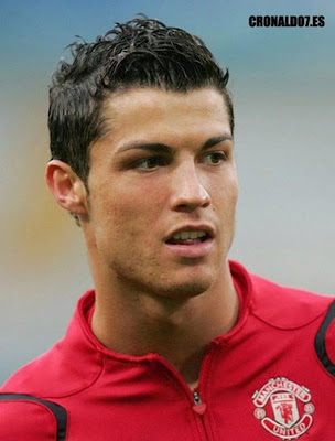 ronaldo hairstyle 2011. Cristiano Ronaldo Hairstyle