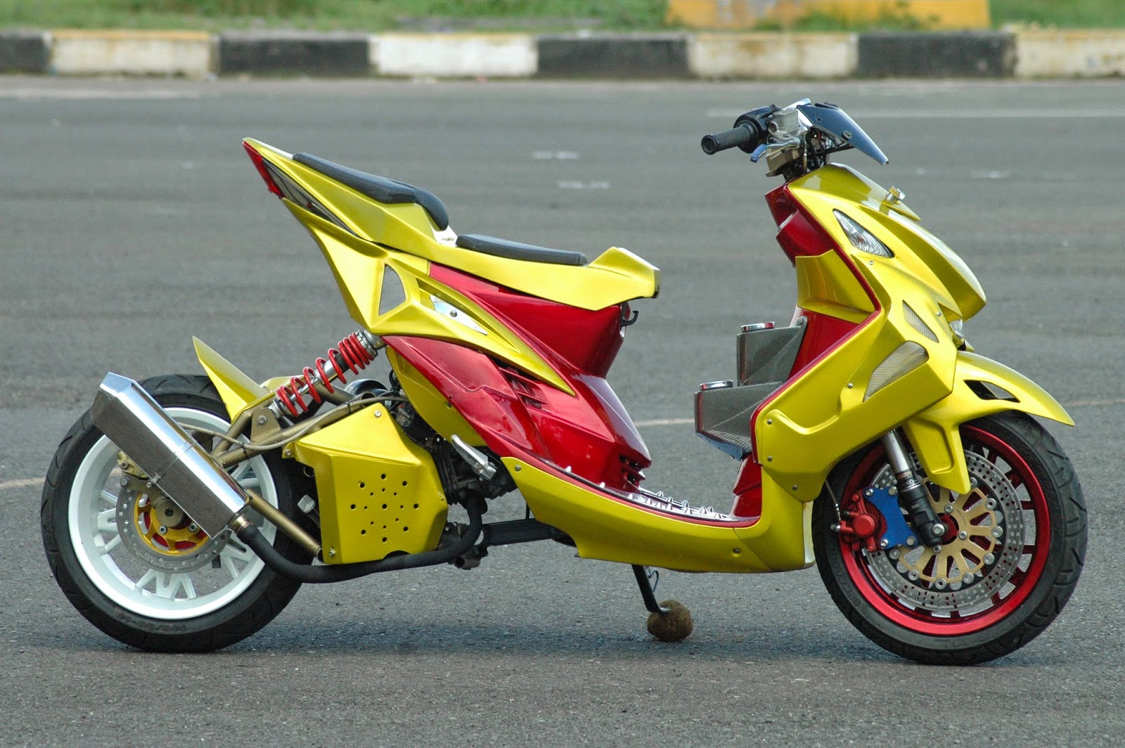 Modifikasi Motor Matic Keren