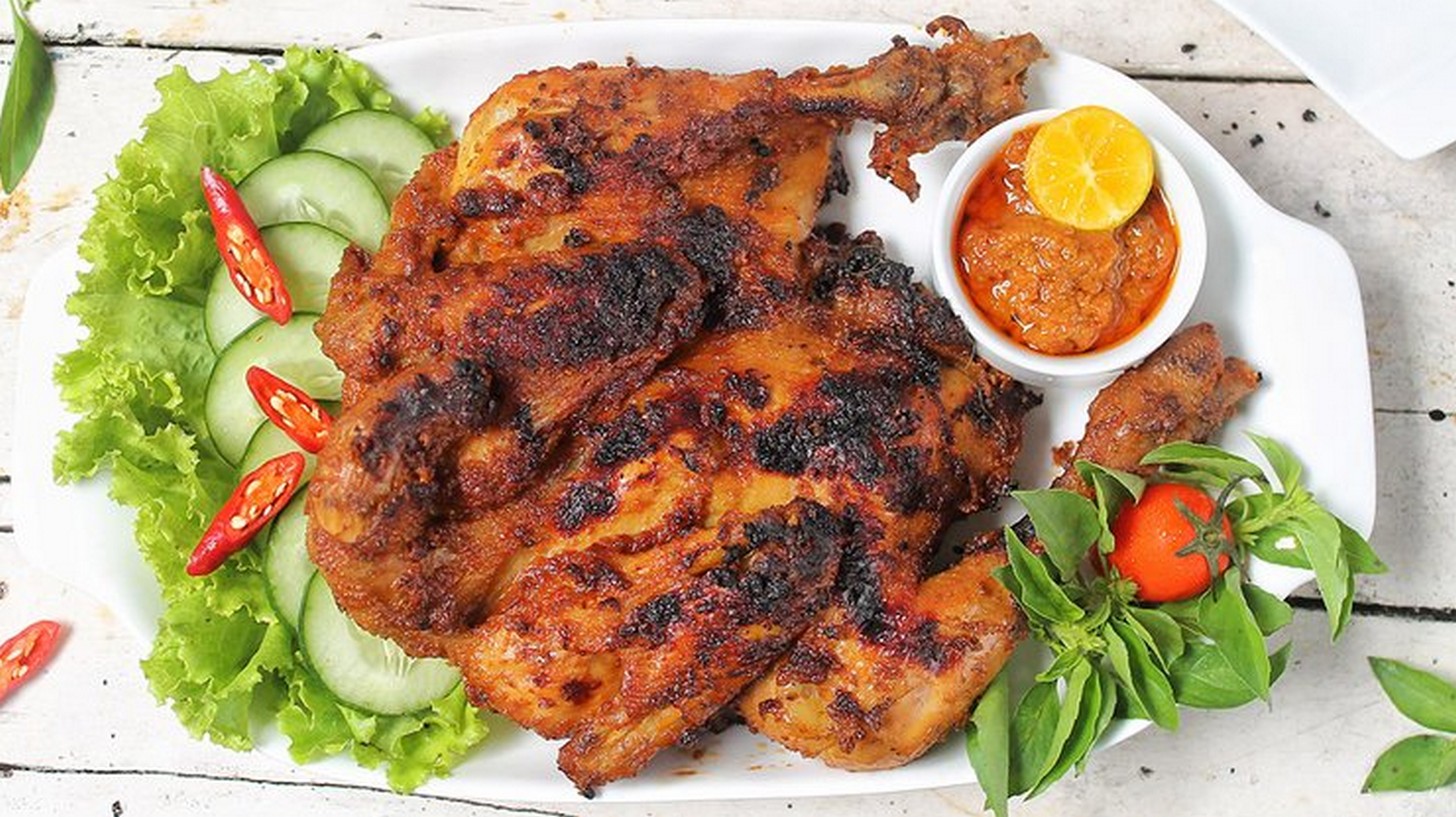 LEZAT Resep Ayam Bumbu Rujak Spesial Praktis Bisa Untuk ...