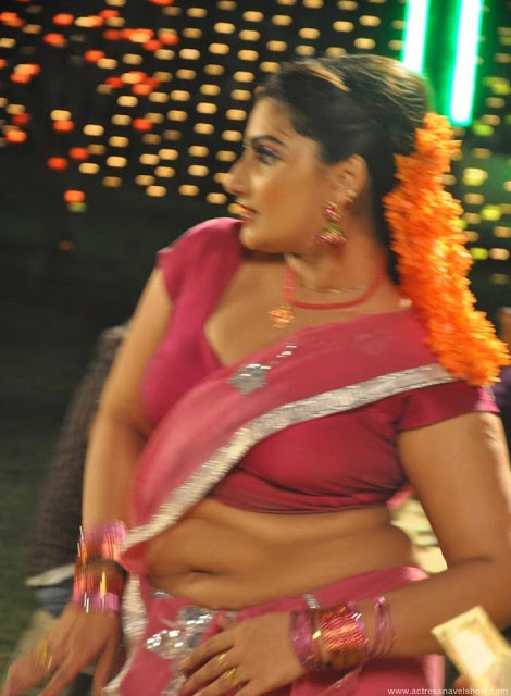 Bobylona hot saree navel show latest stills