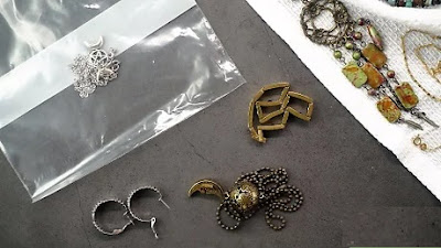 Metal Jewelry Online