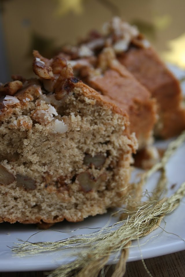 Babka kawowa z orzechami