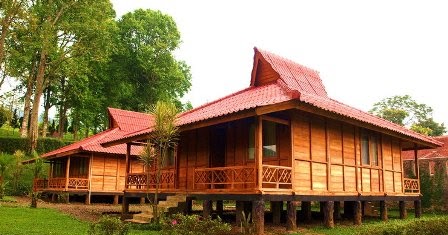 CelotehKu Villa  Rumah Kayu  Kelapa  Ciater Subang