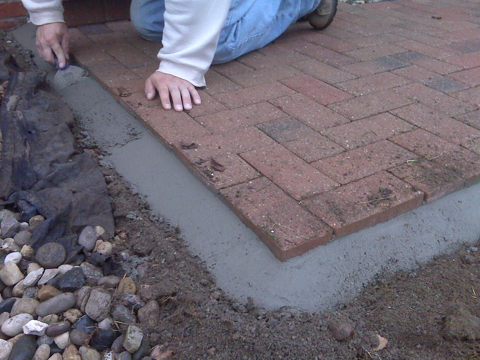 Popular Paver Patio Edging Options