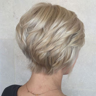 6 Respectable Yet Modern Hairstyles for Women Over 50