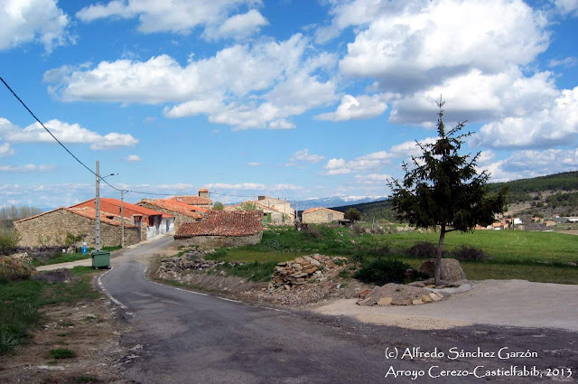 arroyo-cerezo-castielfabib-barrio-arriba