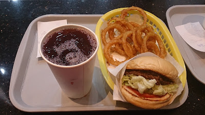 CaliBurger Century City Mall Burger A