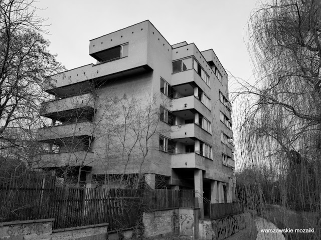 Warszawa Warsaw blok blokowisko ZSRR Rosjanie tajemniczy szpiegowo architektura architecture modernizm modernism