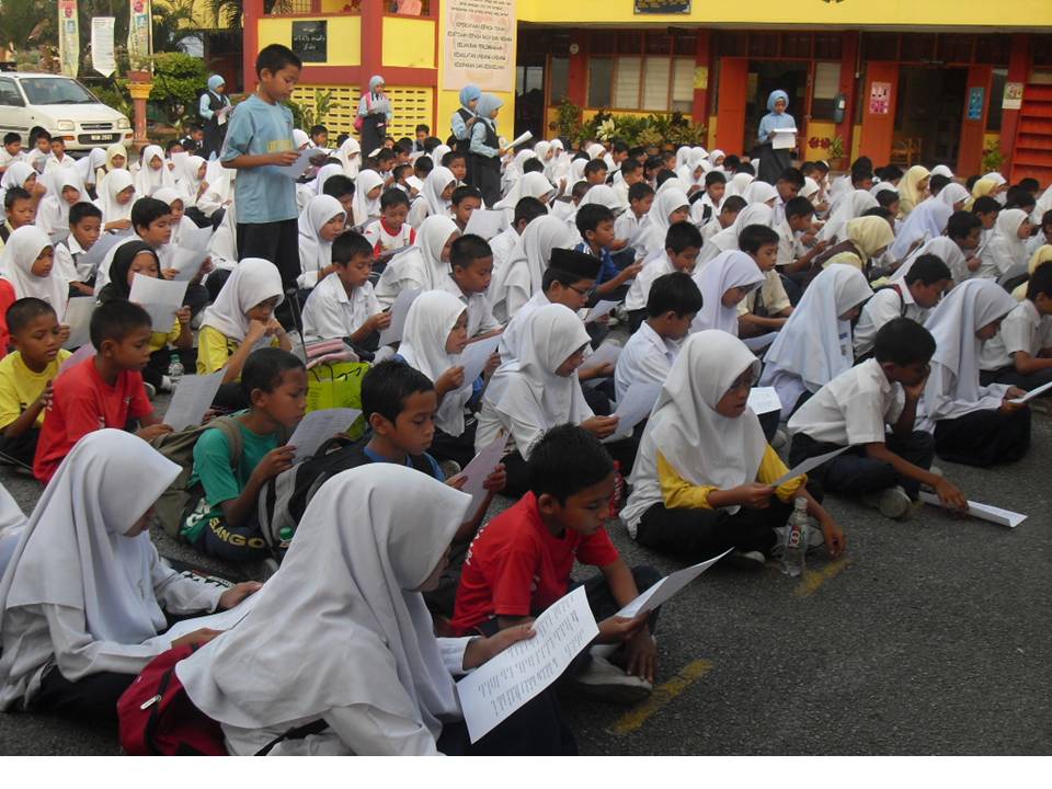 Buletin Pusat Kegiatan Guru Pelabuhan Klang: HARI BUKU DAN 