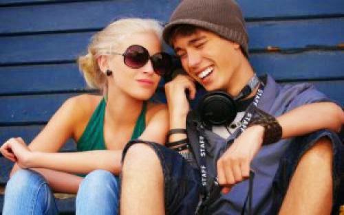 Dating Tips Sure Signs A Guy Is Into You