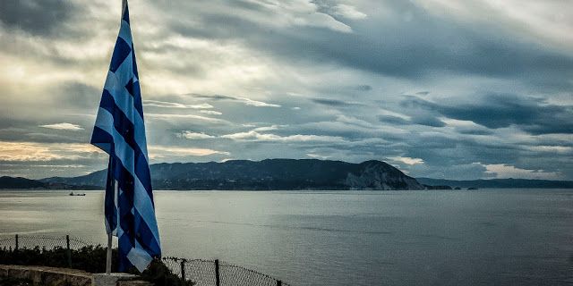 Μείωση της εθνικής επικράτειας με το "μοντέλο Πρεσπών"