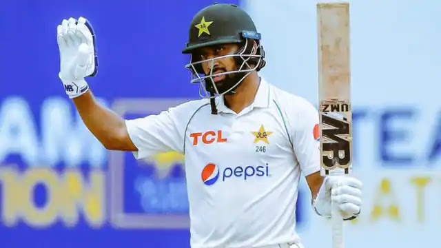  PAK vs SL: अब्दुल्ला शफीक ने रचा इतिहास, सुनील गावस्कर और बाबर आजम के स्पेशल क्लब में हुए शामिल