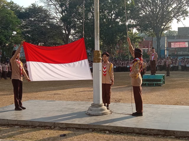 Ambalan Kamajaya-Kamaratih SMA Negeri 3 Salatiga Peringati Hari Pramuka