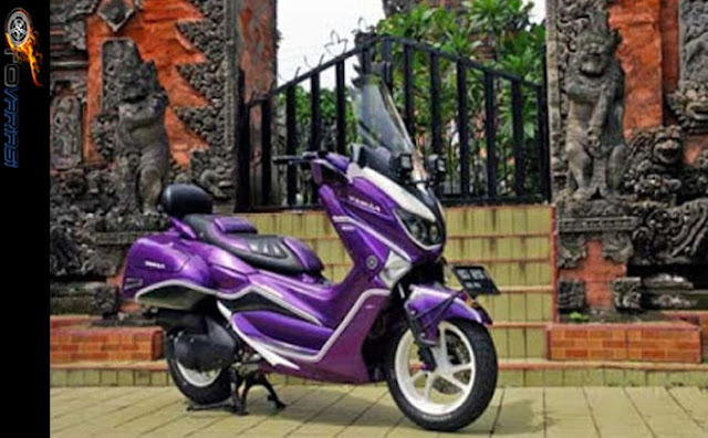 modifikasi motor nmax dengan box belakang dan warna