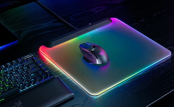 Razer launches Firefly V2 Pro – World’s First Fully Illuminated LED Backlit Gaming Mouse Mat