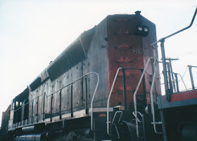 Southern Pacific SD40M-2 #8696 in Vancouver, Washington in January 2000 Southern Pacific SD40M-2 #8696 in Vancouver, Washington in January 2000
