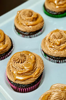 Dulce de Leche Chocolate Cupcakes: Savory Sweet and Satisfying