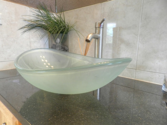 glass sink materials for bathroom