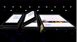 Samsung's Foldable Smartphone Tipped to Launch in March, Priced Upwards of Rs. 1,20,000