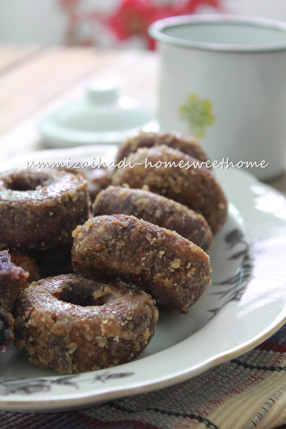 Home Sweet Home: Kuih Keria Keledek Ungu - Hasil Kebun 