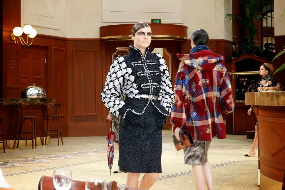 Cara Delevingne and Kendall Jenner walk the Chanel Fall/Winter 2015 Paris Fashion Week Show