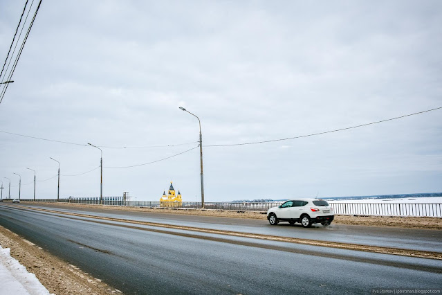 Собор Александра Невского с Канавинского моста