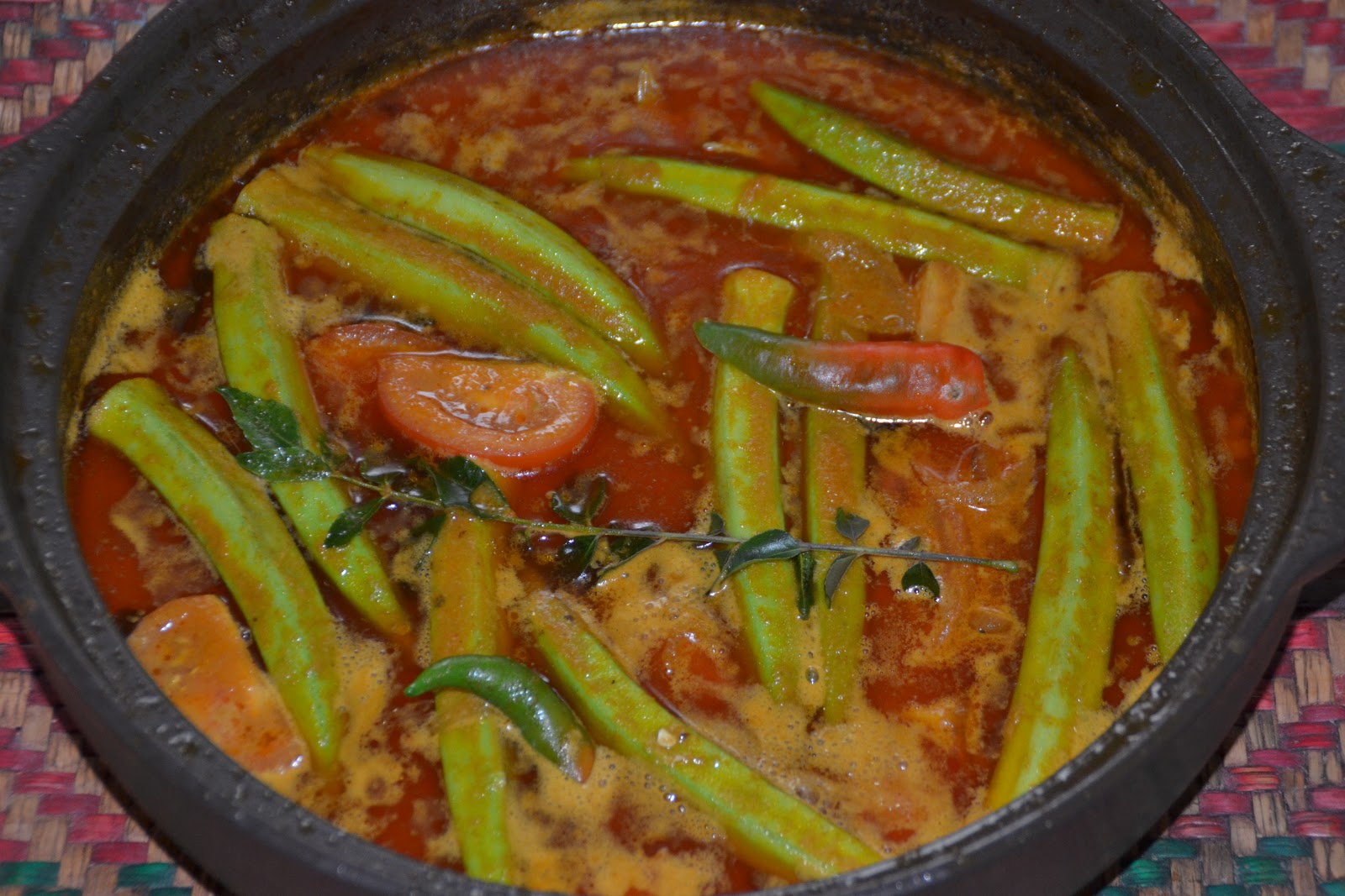 Cahaya Durrani: Gulai Ikan Temenung(mamak style)