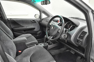 2002 Honda Fit for Zimbabwe to Dar es salaam