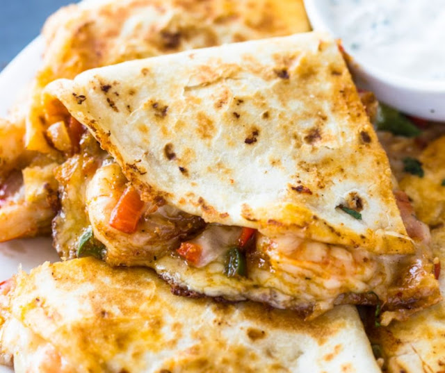 THE BEST SHRIMP QUESADILLAS