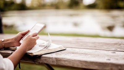 "PRAY.COM se convierte en la primera aplicación religiosa en alcanzar 100 millones de descargas de podcasts y 2.500 millones de minutos reproducidos"