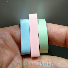 Tutorial-quilling-bisutería-pendientes-y-anillo-de-formas-geométricas-rosa-azul-y-verde-Crea2-con-Pasión